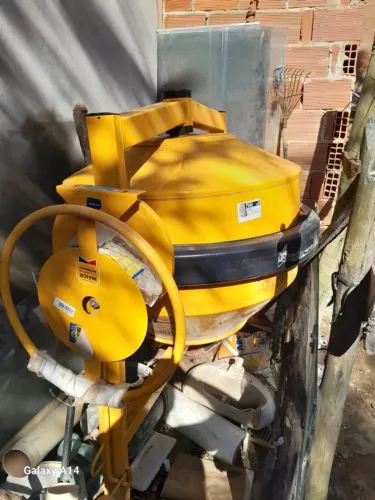 Vendo Betoneira 400L