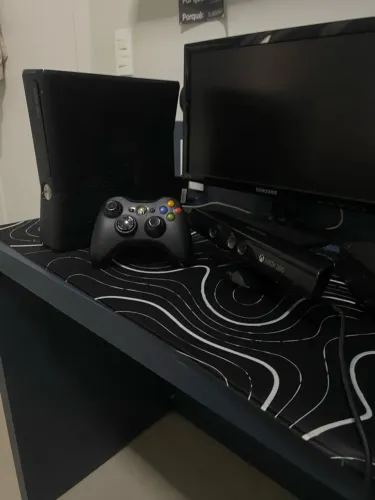 Xbox 360 completo , defeito na descrição