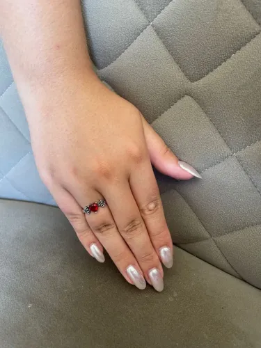 Anel feminino em prata 925 pedra vermelha 