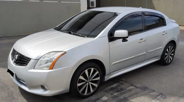 Nissan Sentra 2.0/ 2.0 Flex Fuel 16V Aut. 2012