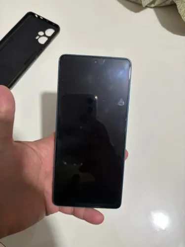 Vendo Xiaomi Poco F5 5G 256GB / 12GB RAM