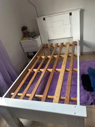 Cama de solteiro