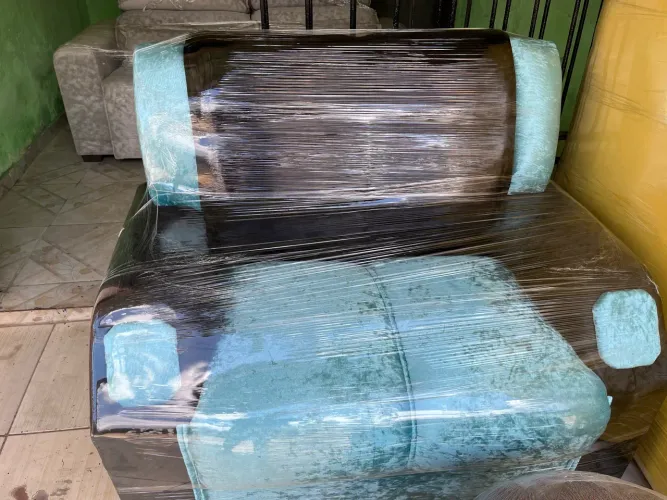 Sofá 2 lugares 