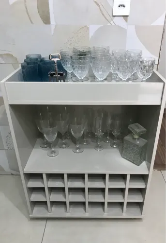 Adega  em mdf
