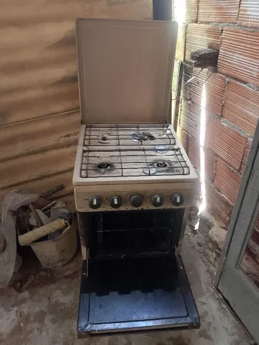 Fogão retrô funcionando