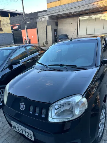 Fiat Uno Vivace Celeb. 1.0 EVO F.flex 8V 5P 2011