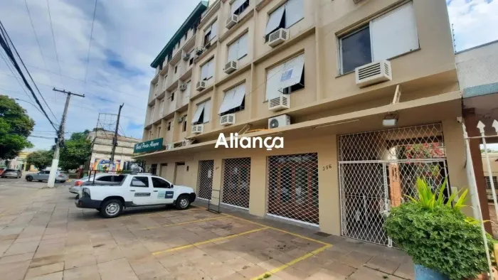 Loja para Alugar, com Vitrine, 112m², Bairro Navegantes, Porto Alegre/RS