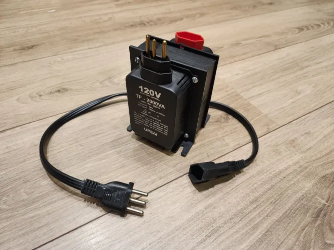 Transformador Bidirecional 110v<>220v 2000VA UPSAI