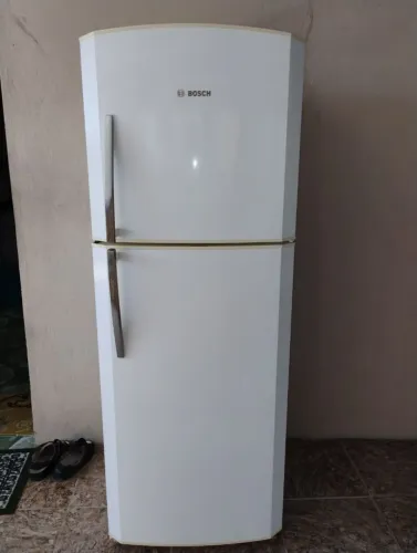 Vendo Geladeira Bosch