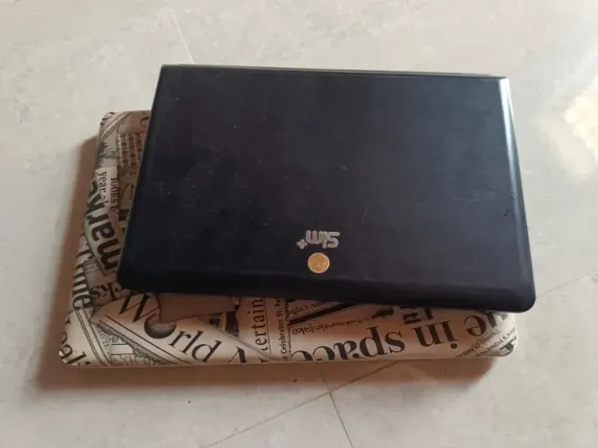 Dois Notebooks queimados para retirada de peças (um dell e um positivo)