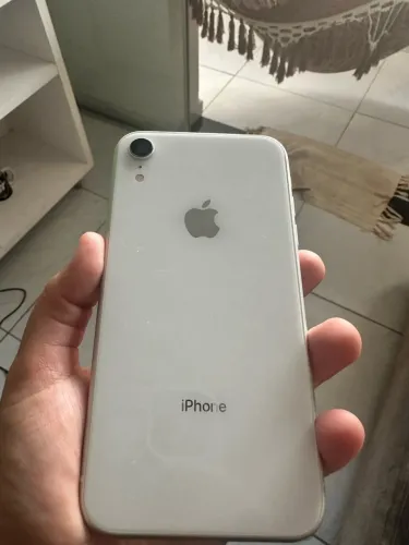 iPhone XR com defeito na placa 