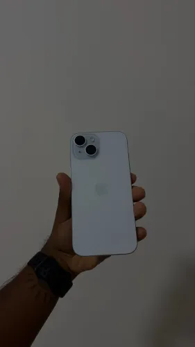 iPhone 15