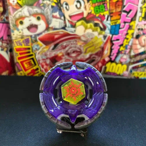 Beyblade - Earth Aquila / Eagle