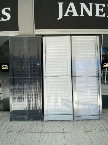 PORTAS DE ALUMÍNIO A PARTIR DE R$449,00 - PROMOÇÃO DO MÊS
