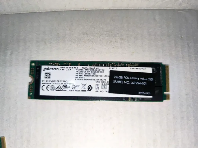 SSD NVMe 256GB Gen 3 x4