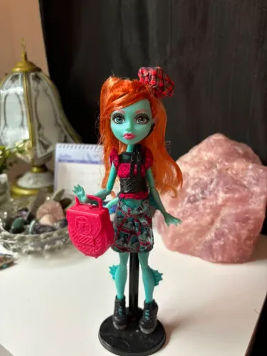 Lorna Monster High Divisão de Lote