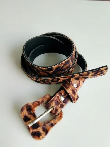 Cinto animal print feminino