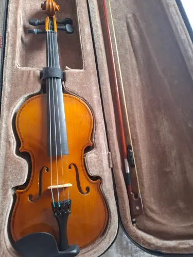 Violino 3/4 seminovo Dominante 