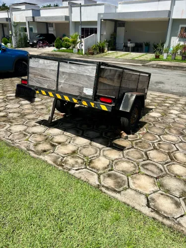 Carrocinha Reboque Emplacada
