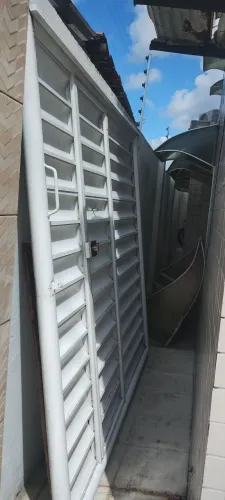 Portão de alumínio