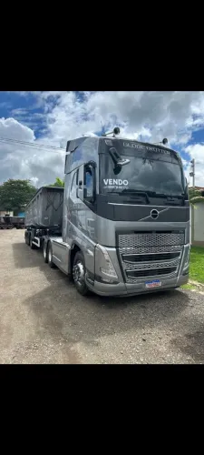 Volvo FH 460 caçamba rosseti