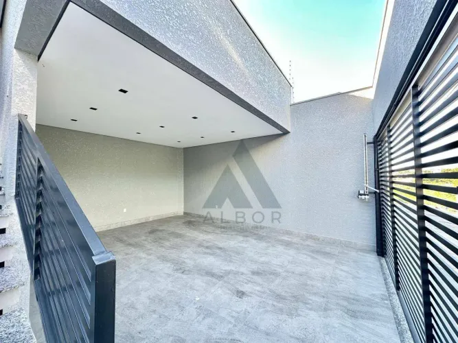 Casa com 2 quartos para alugar- Vila Piedade - Itapetininga/SP