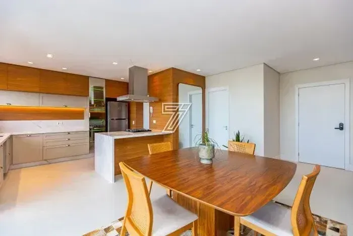 Apartamento a venda Alto Rua XV com 150 m2 com 3 suites 3 vagas garagem