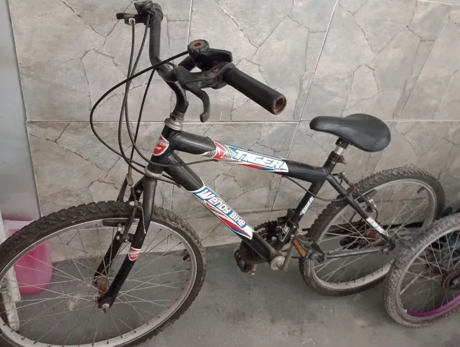 Bicicleta em ótimo estado