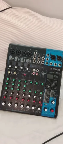 Mesa de som Yamaha MG10XU ! Nunca usada ! somente Retiradal em mãos !