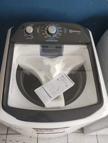 Máquina de lavar Electrolux 