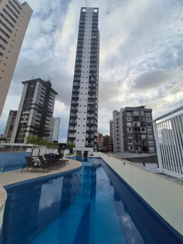 APTO. 3 Três suítes sendo uma Máster ED. AUTÊNTICO BATISTA CAMPOS