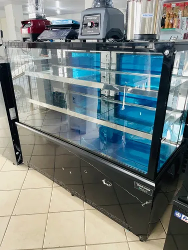 MB Vitrine Neutra 1.50 - Venâncio 