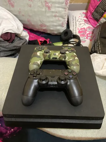 Troco PS4 com vários jogos, por notebook !