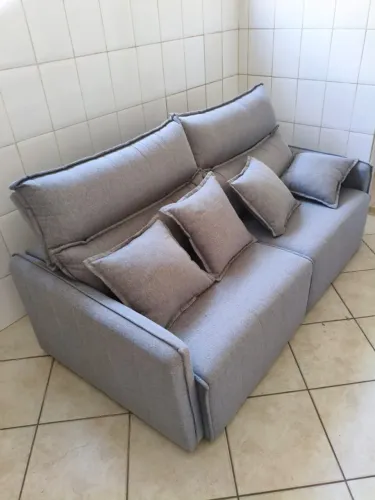 Sofá Semi novo