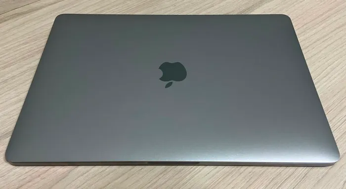 MacBook Pro 2017 - Excelente Estado | Completo e Original