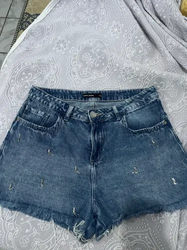 Desapego short jeans tamanho 42 $25 cada