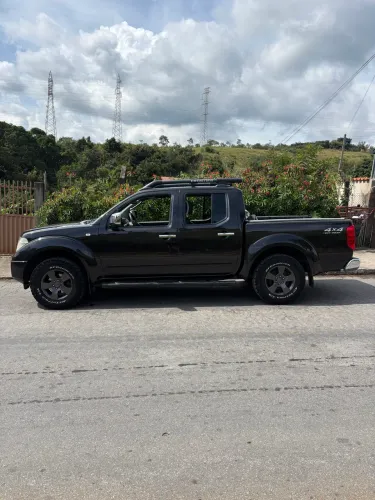 Nissan Frontier LE CD 4X4 2.5 TB Diesel Aut. 2013