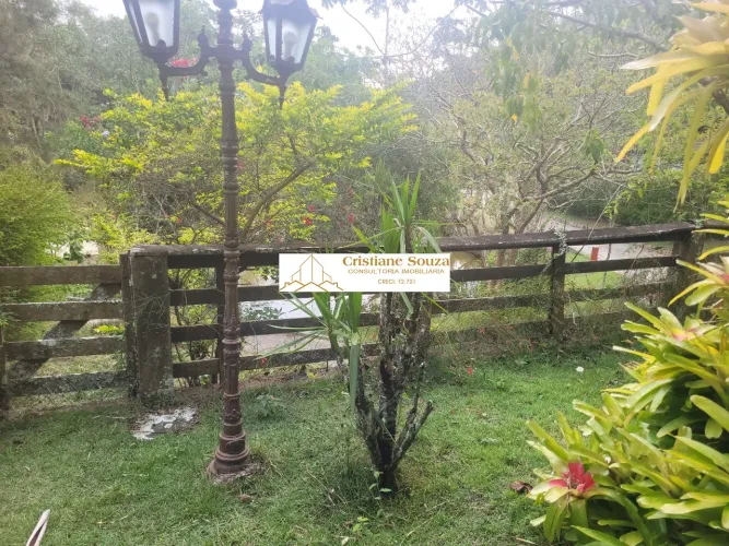 Terreno à venda em Teresópolis-RJ, Vargem Grande: 303,00 m² de área!