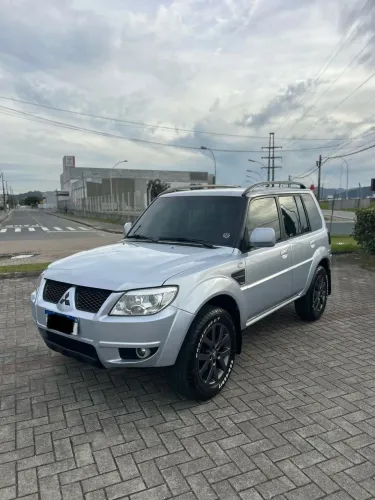 Mitsubishi Pajero TR4 2.0/ 2.0 Flex 16V 4X4 Aut. 2010