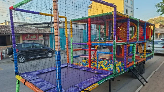 Carretinha brinquedão 9,5 mts