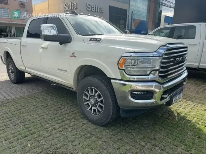 Ram 3500 Limited Longhorn 6.7 TB CD Diesel 2024