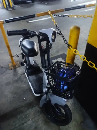 Moto elétrica autoprompter