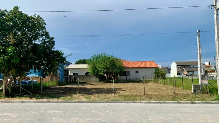 EXCELENTE TERRENO GAROPABA SC