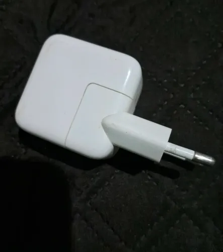 Carregador de iphone e ipad antigo