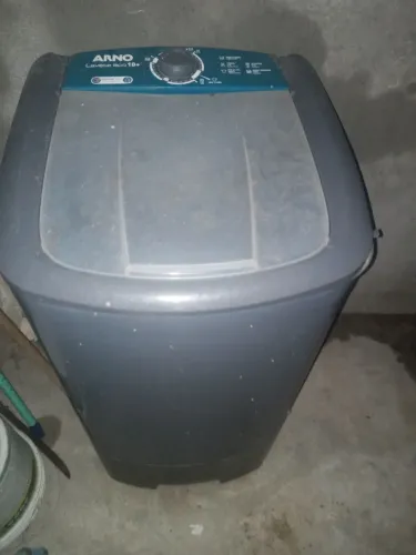 Máquina de lava roupa