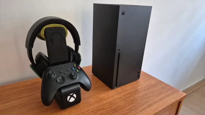 Xbox Series X + 2 controles + Headseat original Microsoft