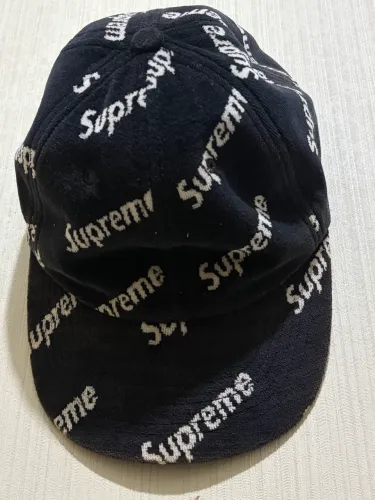 Boné supreme