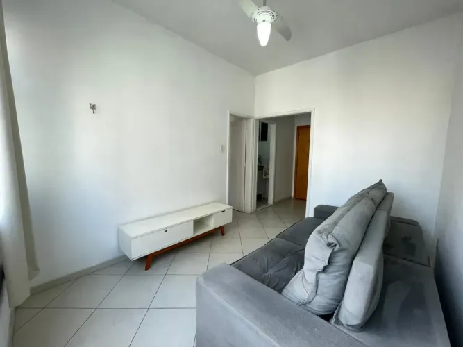 Sala e quarto reformado na Artur Bernardes.