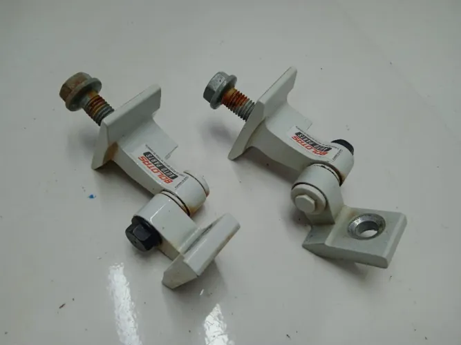 Par Dobradiça Porta Dianteira Esquerda Bmw 116i 118i 120i