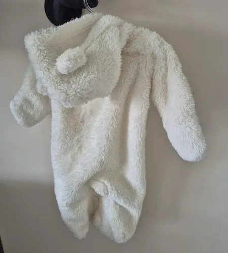 Macacão Carters pelicuciado 3 meses